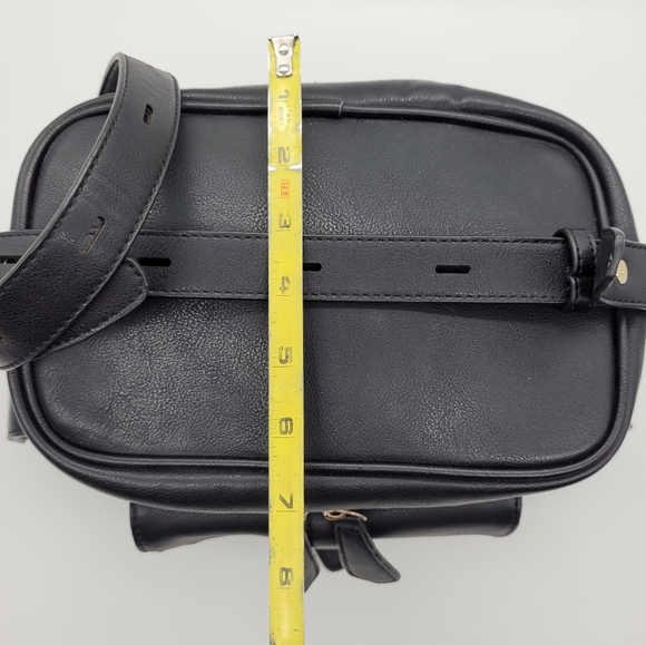 CHRISTIAN LACROIX | faux/ vegan leather camera saddle shoulder bag purse - Picture 11 of 11